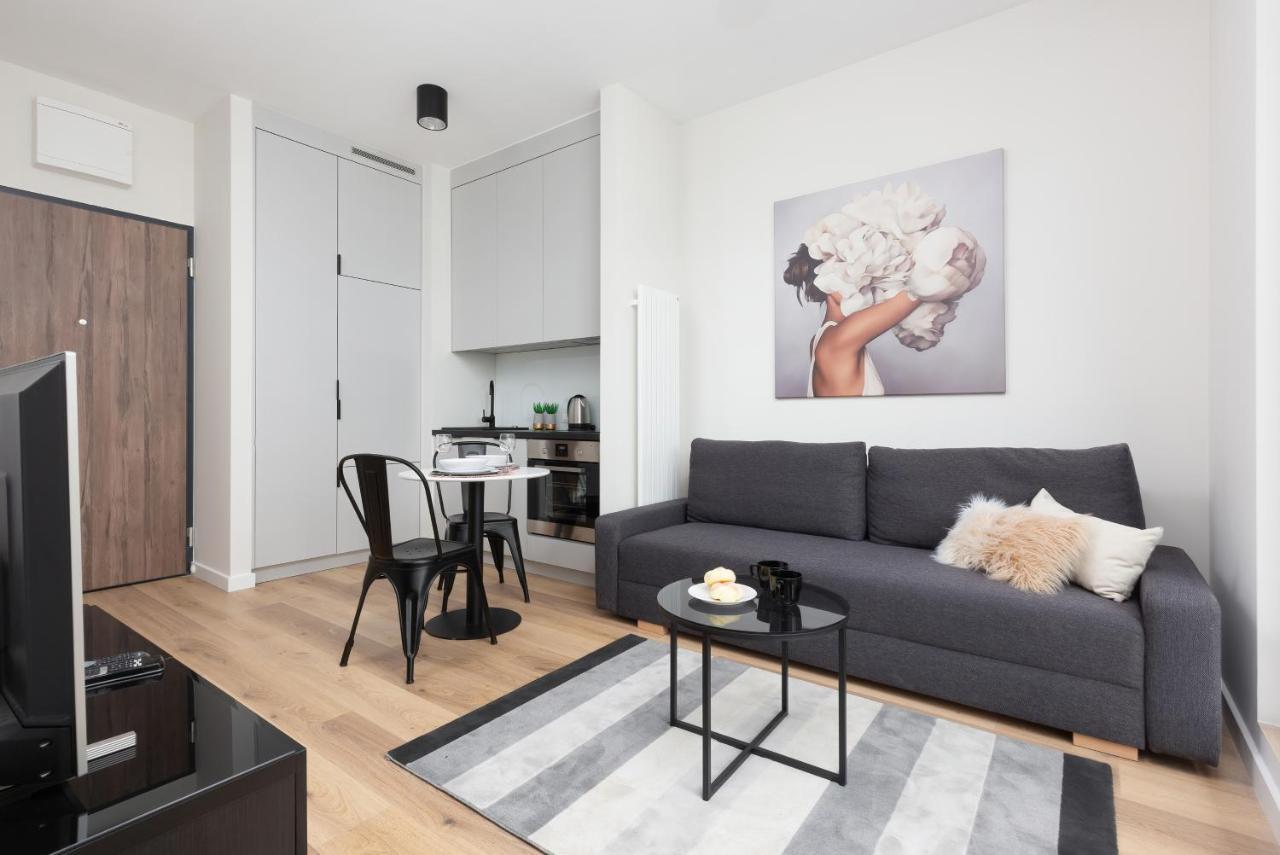 Apartments Business Center Wola Ordona By Renters 华沙 外观 照片